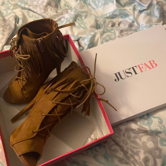 Just Fab Elletta Heels - Picture 1 of 2